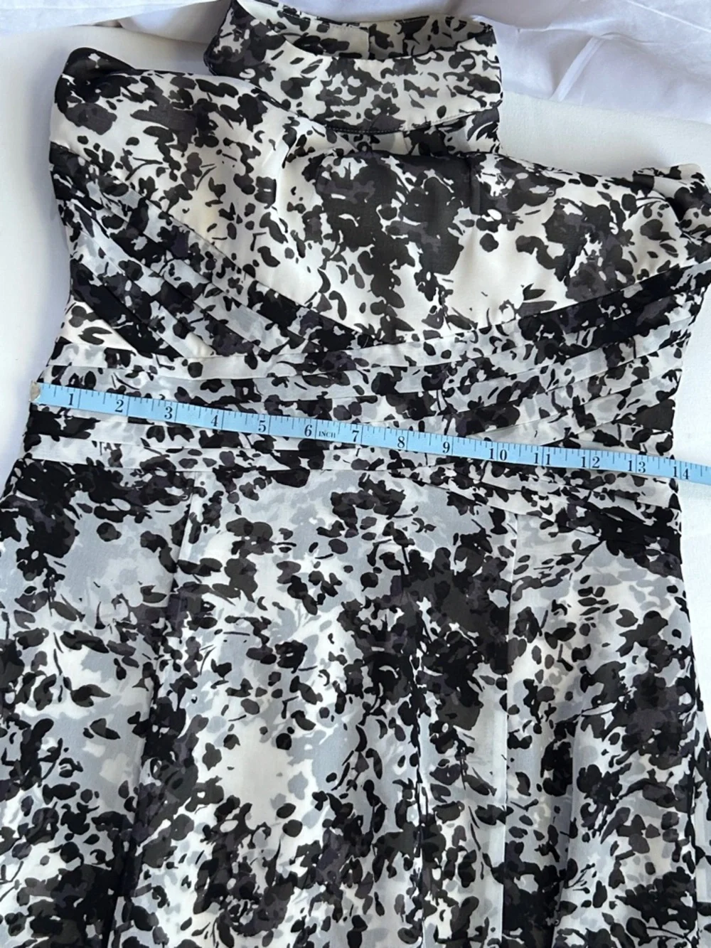White House Black Market Chifon Halter Floral-Print Midi Dress - Picture 13 of 15